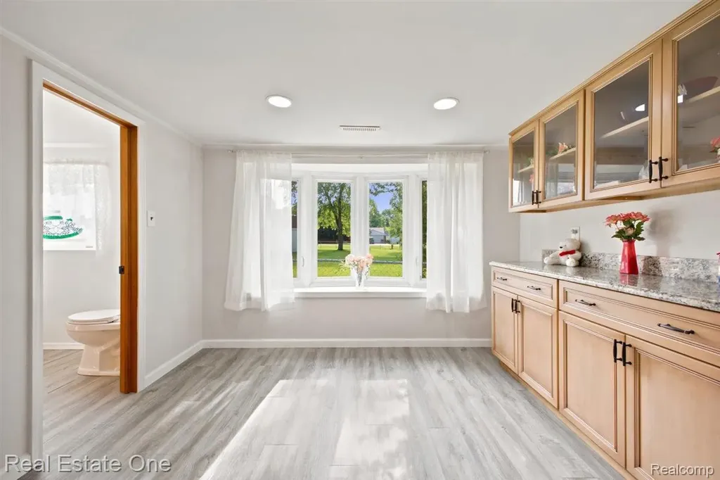 3003 Longview Avenue Rochester Hills City MI 48307