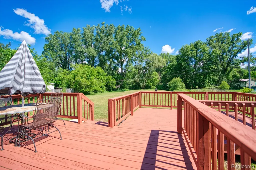 20978 W M 36 Unadilla Township MI 48169