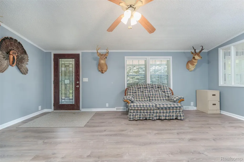20978 W M 36 Unadilla Township MI 48169
