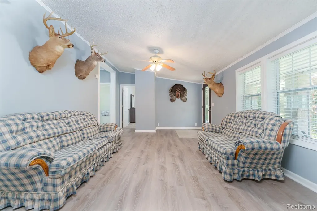 20978 W M 36 Unadilla Township MI 48169