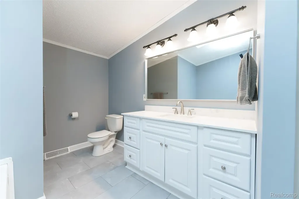 20978 W M 36 Unadilla Township MI 48169