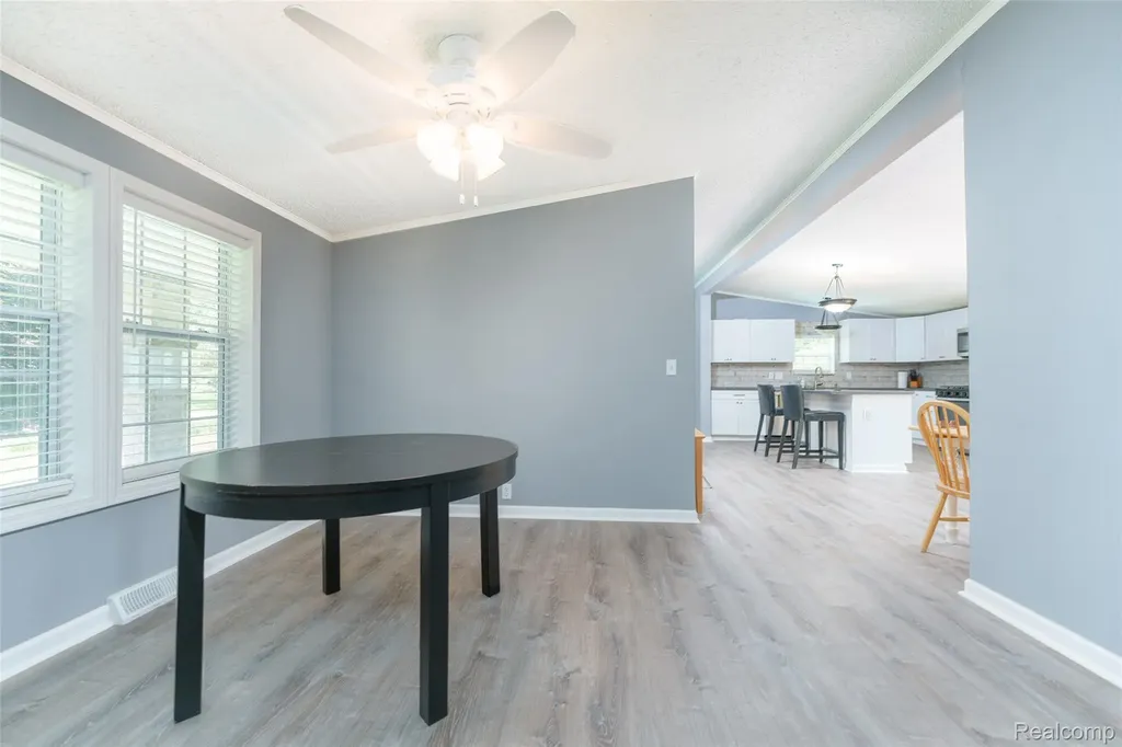 20978 W M 36 Unadilla Township MI 48169