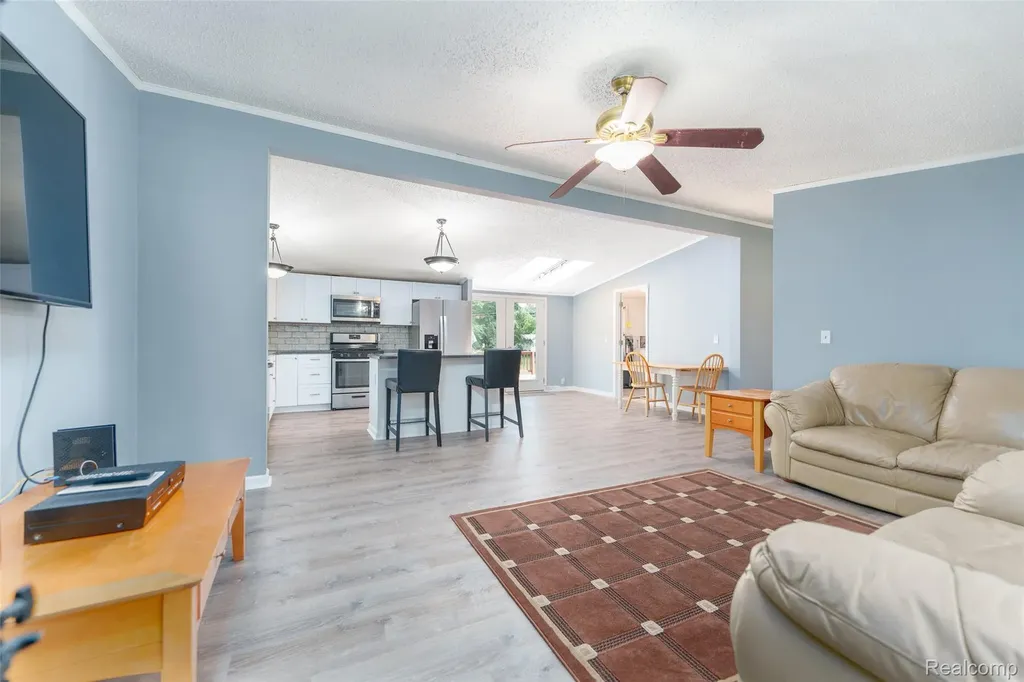 20978 W M 36 Unadilla Township MI 48169
