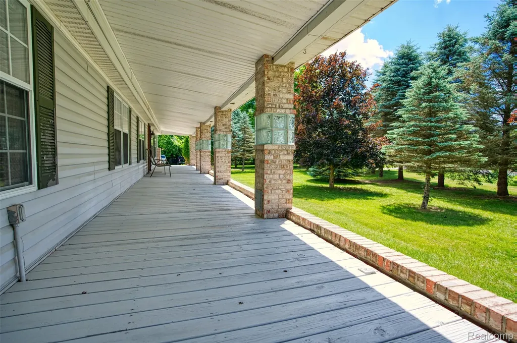20978 W M 36 Unadilla Township MI 48169