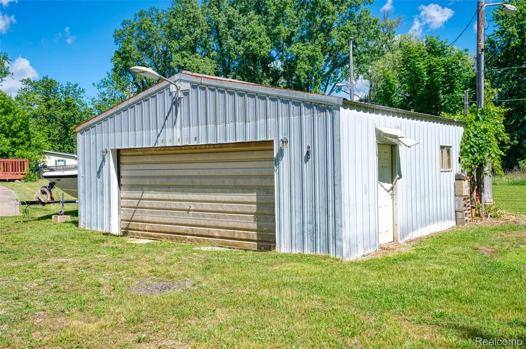 20978 W M 36 Unadilla Township MI 48169