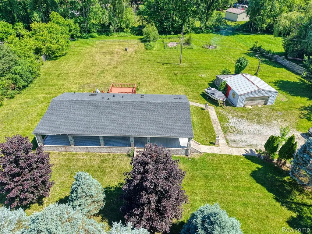 20978 W M 36 Unadilla Township MI 48169
