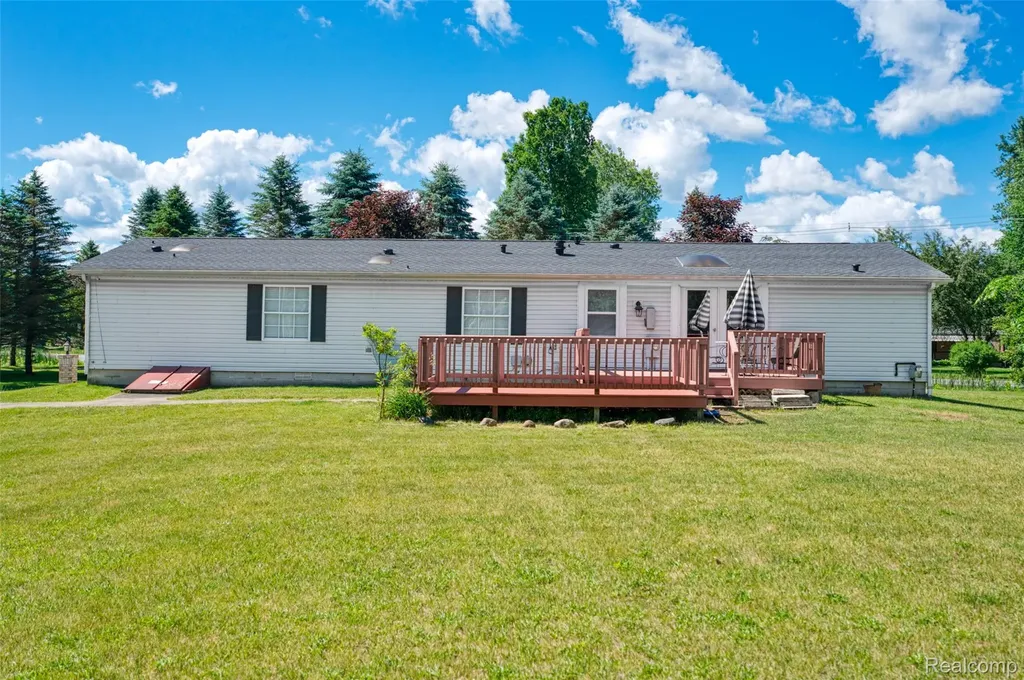 20978 W M 36 Unadilla Township MI 48169