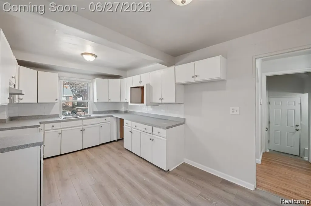 18627 Justine Street Detroit City MI 48234