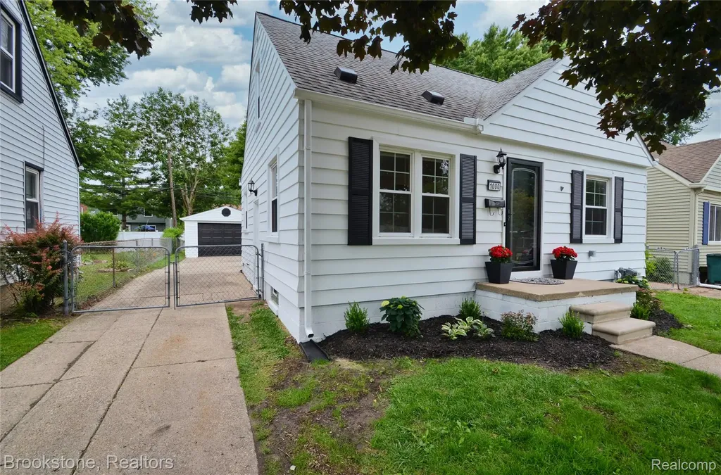 1000 S Campbell Road Royal Oak City MI 48067