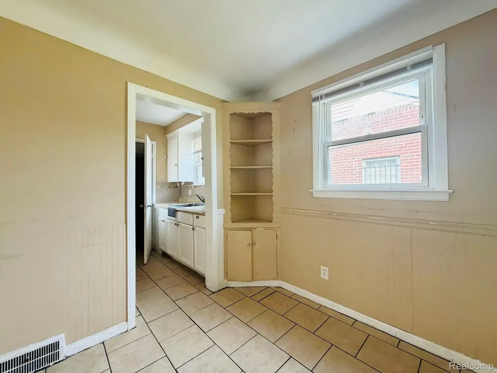 18436 Margareta Street Detroit City MI 48219