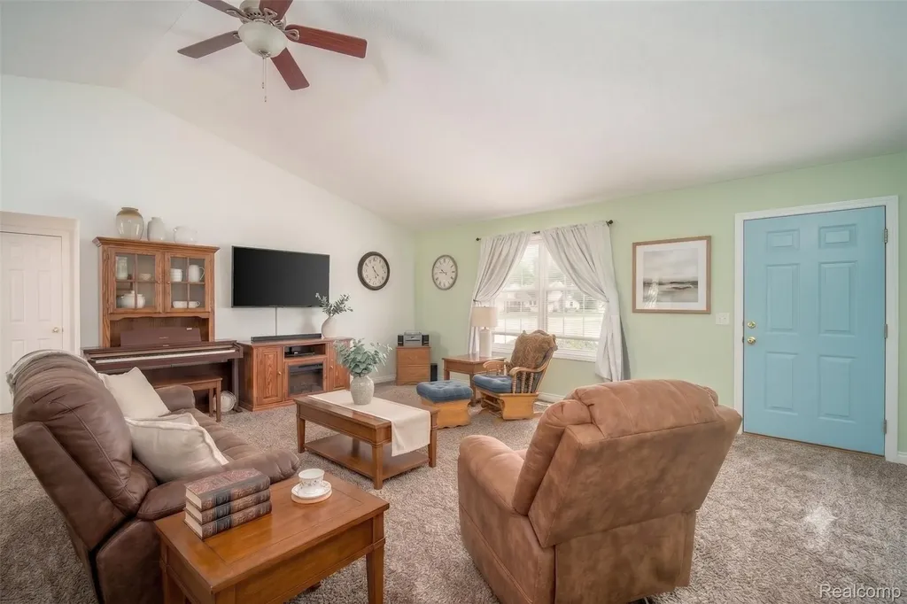 5075 Tacora Trail Bridgeport Charter Township MI 48722