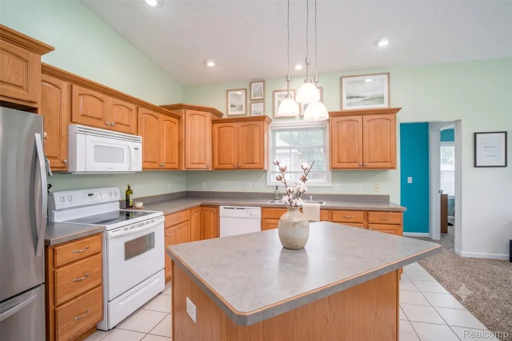 5075 Tacora Trail Bridgeport Charter Township MI 48722