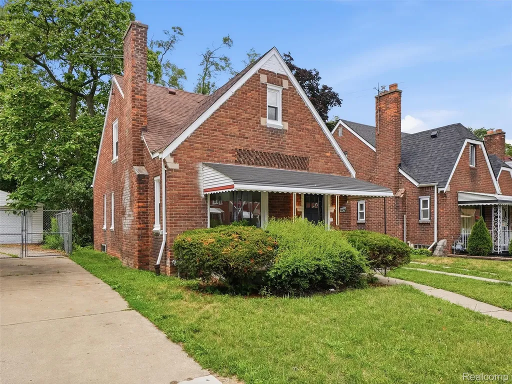 16835 Lesure Street Detroit City MI 48235