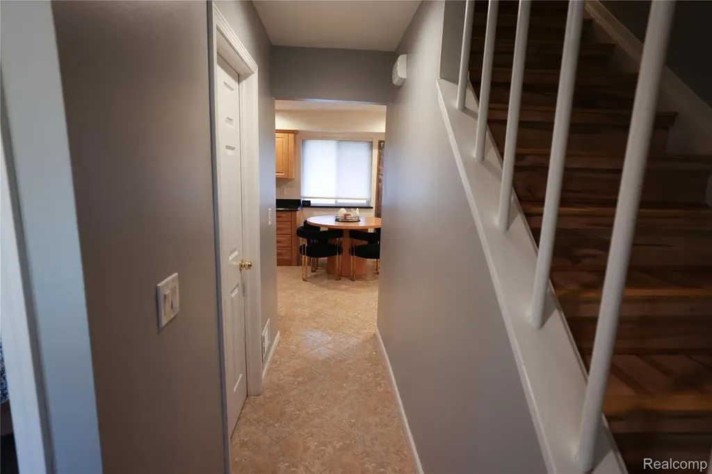 38684 Pinebrook Drive Sterling Heights City MI 48310