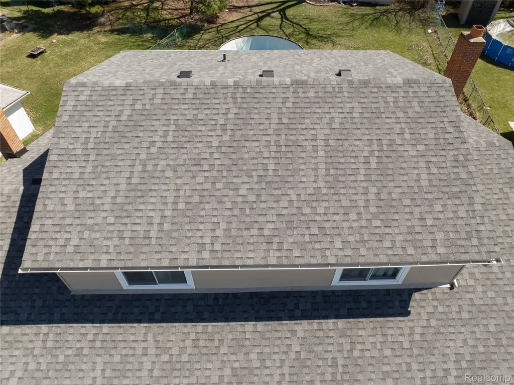 38684 Pinebrook Drive Sterling Heights City MI 48310
