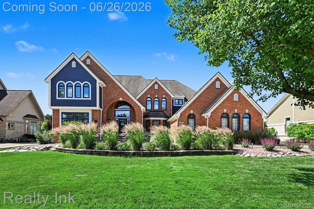 49195 Fox Drive S Plymouth Charter Township MI 48170