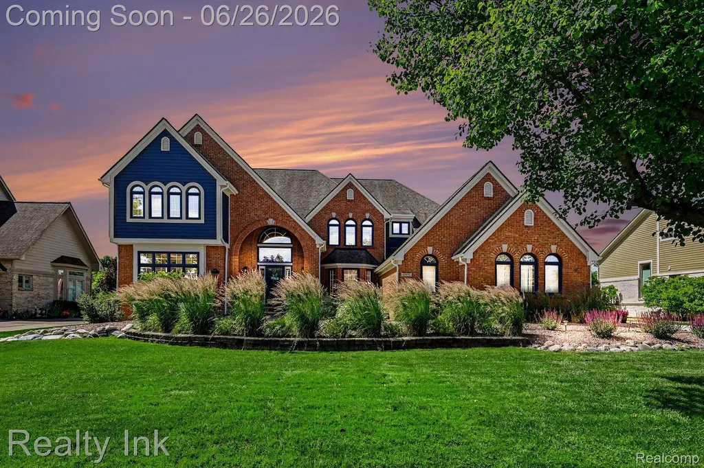 49195 Fox Drive S Plymouth Charter Township MI 48170