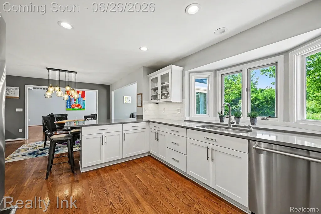 49195 Fox Drive S Plymouth Charter Township MI 48170
