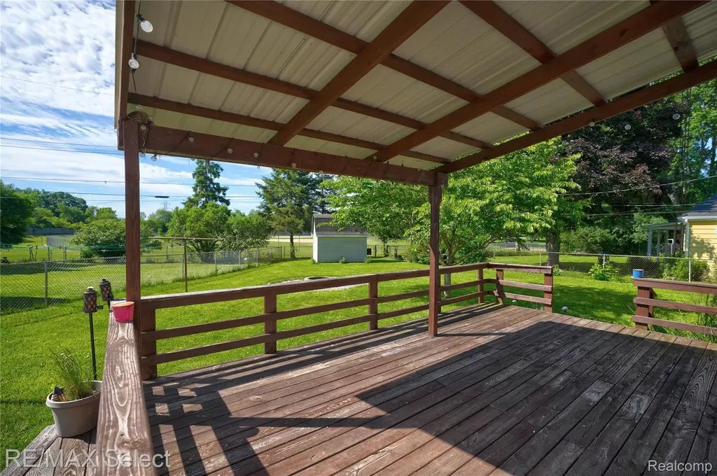 574 Poplar Street Clio City MI 48420