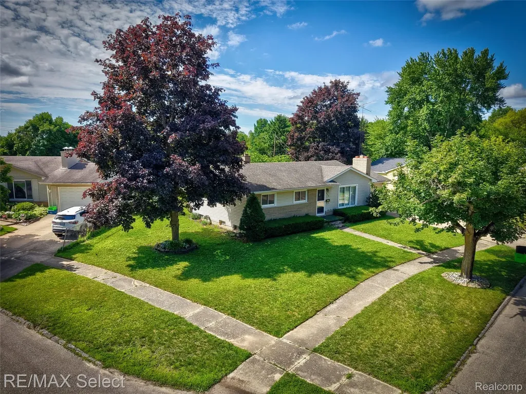 574 Poplar Street Clio City MI 48420