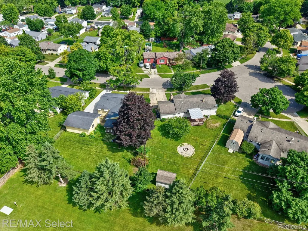 574 Poplar Street Clio City MI 48420