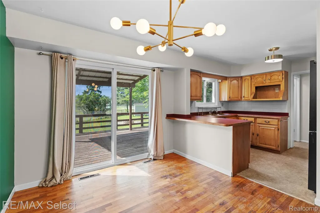 574 Poplar Street Clio City MI 48420