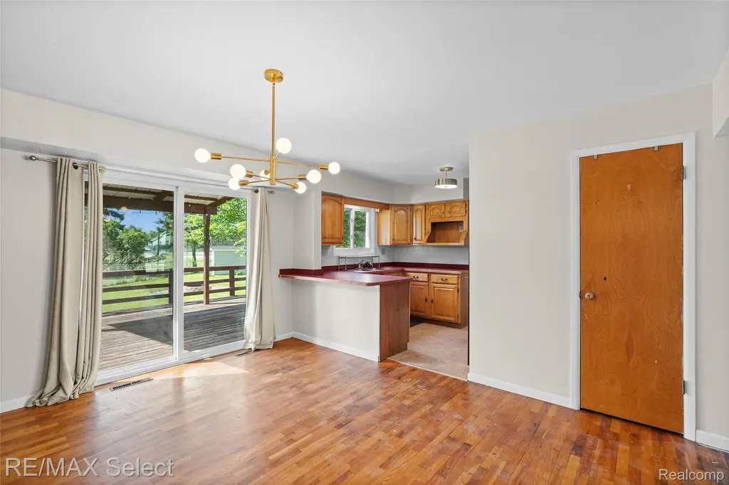574 Poplar Street Clio City MI 48420