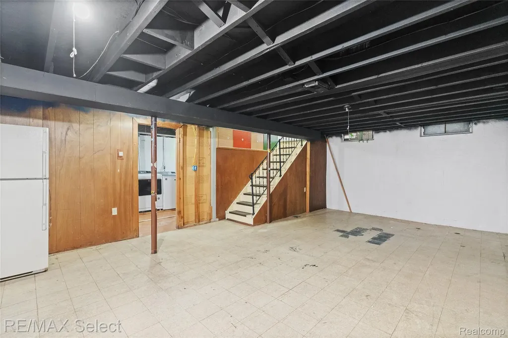 574 Poplar Street Clio City MI 48420