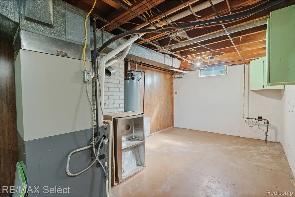 574 Poplar Street Clio City MI 48420