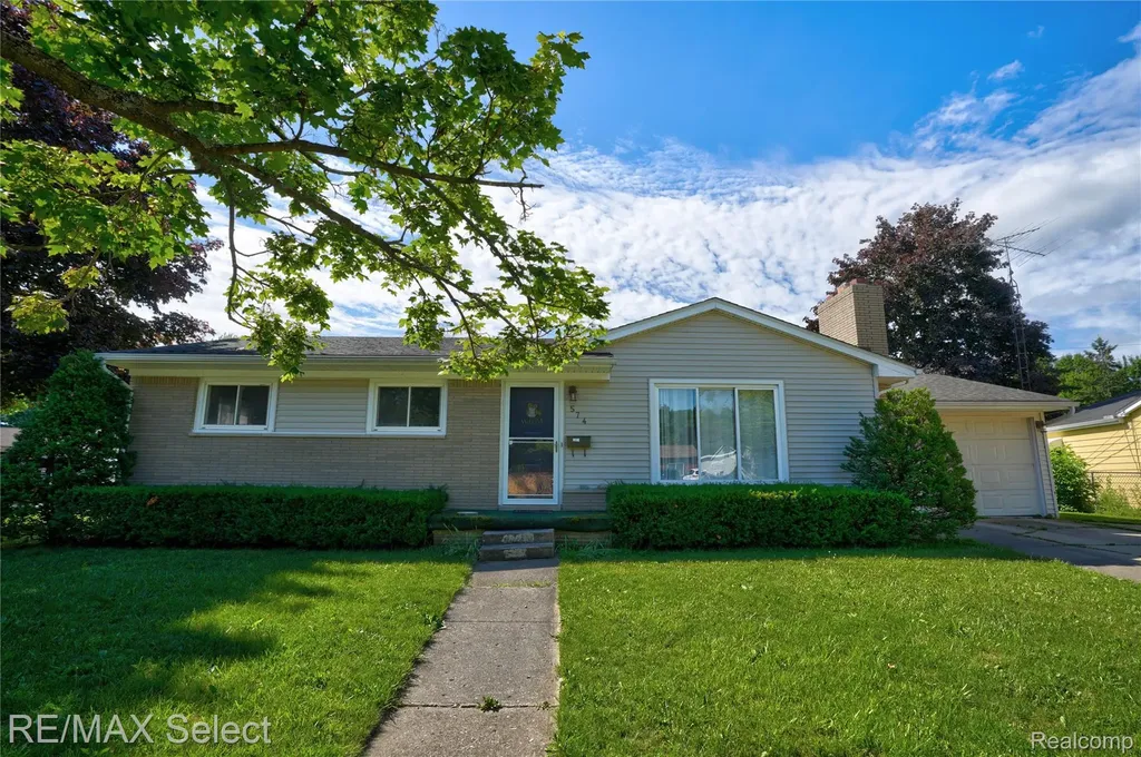 574 Poplar Street Clio City MI 48420