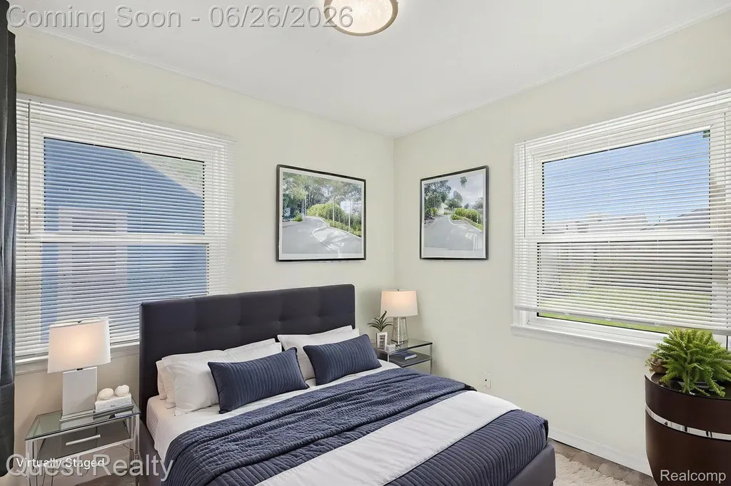 26215 Barnes Street Roseville City MI 48066