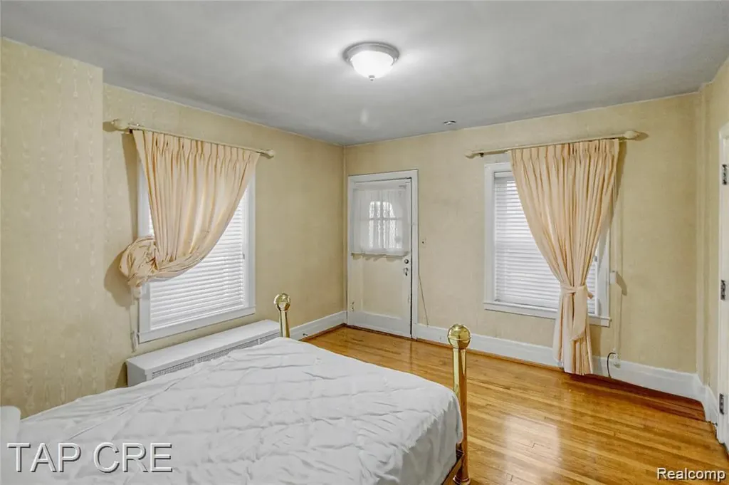 244 Arden Park Boulevard Detroit City MI 48202
