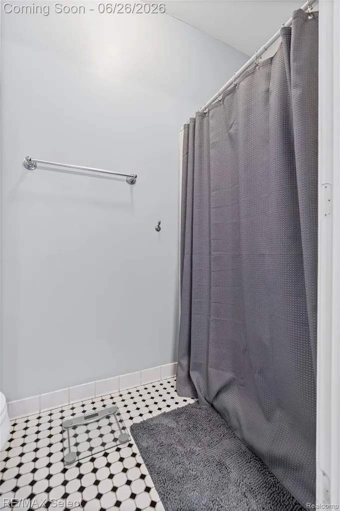 4449 Pondview Drive Mundy Township MI 48473