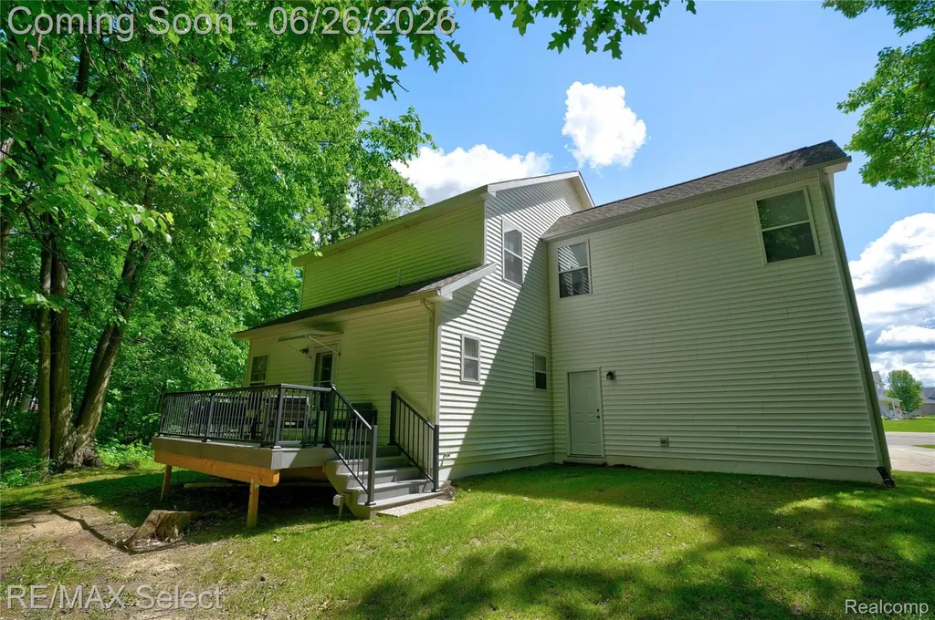 4449 Pondview Drive Mundy Township MI 48473