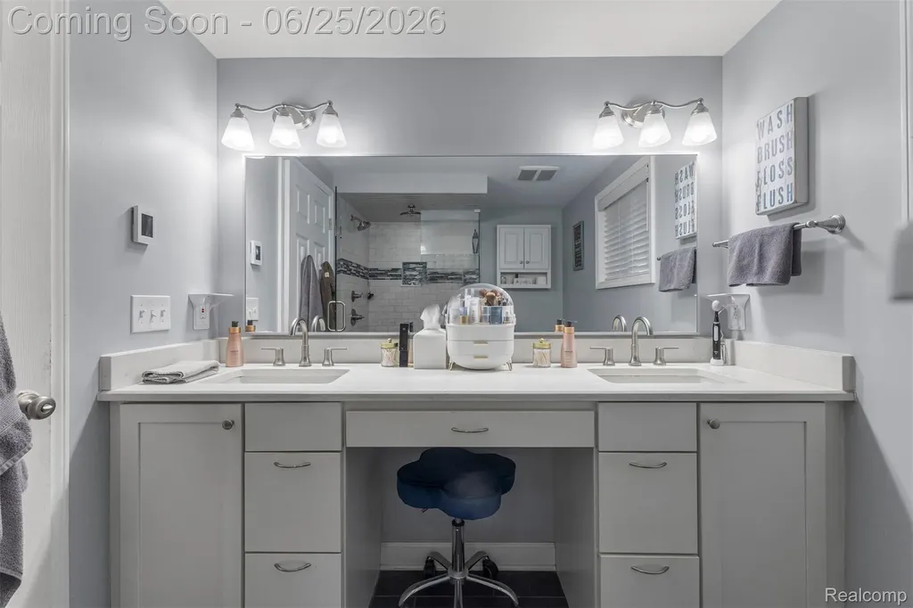 520 Byron Street Plymouth City MI 48170