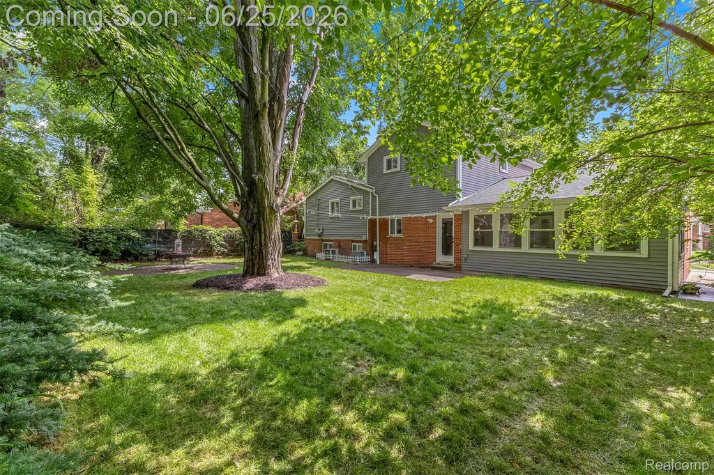 520 Byron Street Plymouth City MI 48170