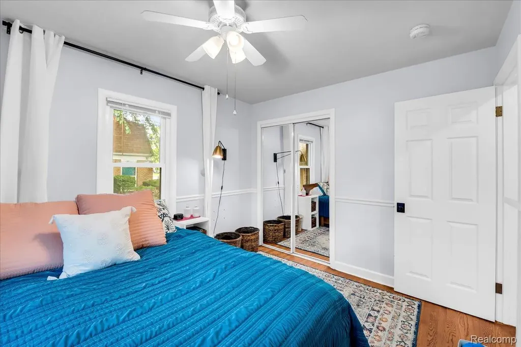 1179 Hampton Road Grosse Pointe Woods City MI 48236