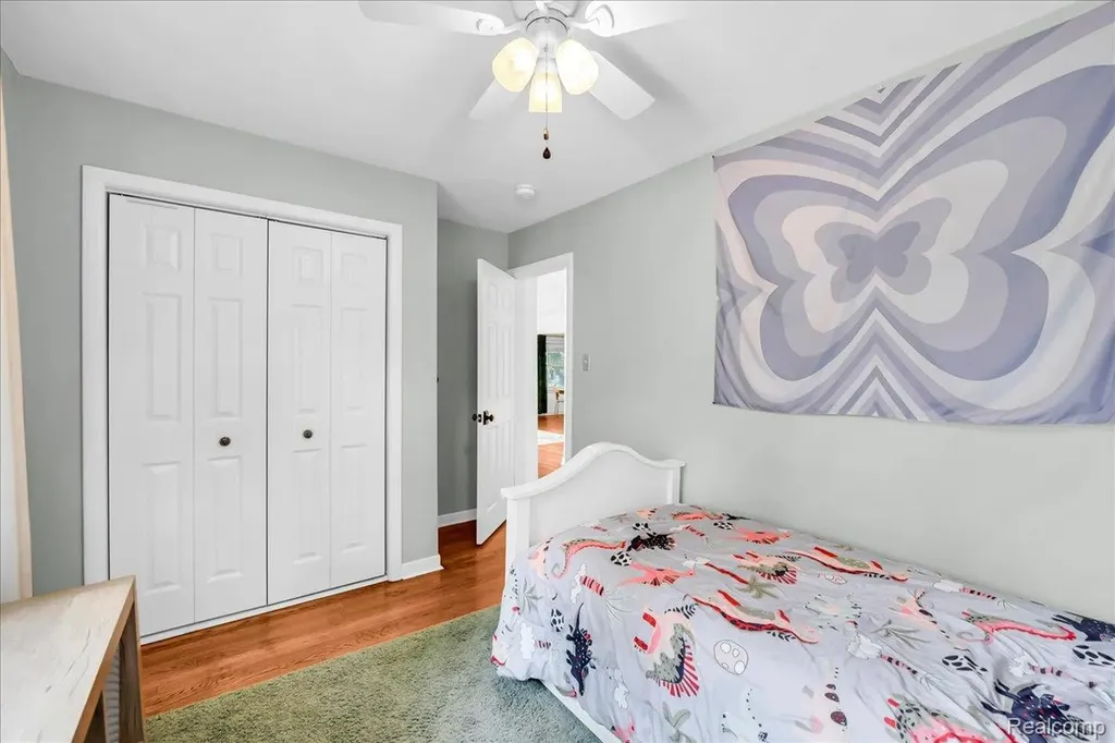 1179 Hampton Road Grosse Pointe Woods City MI 48236