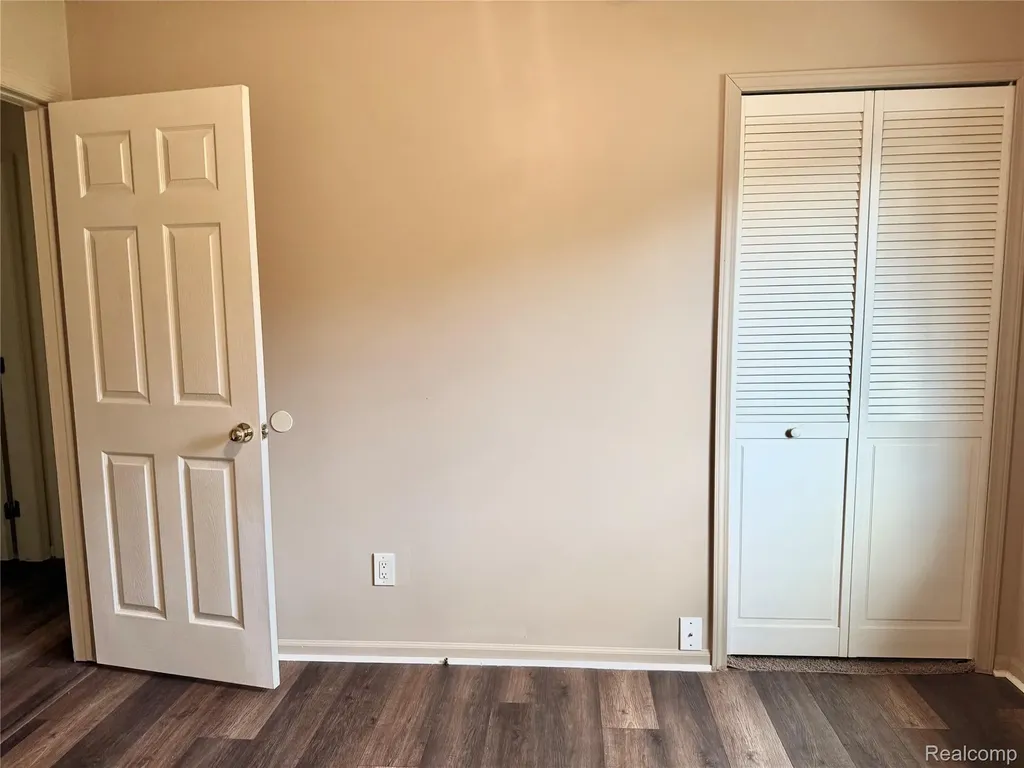 2319 Rollins Street Grand Blanc Charter Township MI 48439