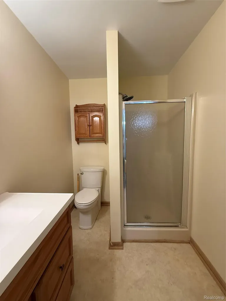 2319 Rollins Street Grand Blanc Charter Township MI 48439