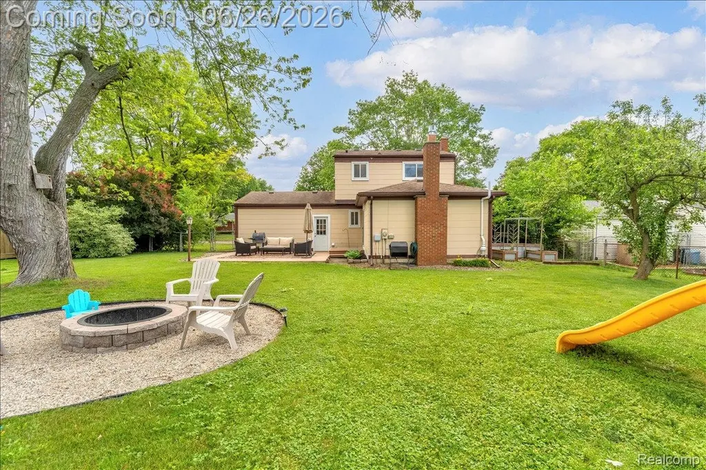 773 Calder Court Saline City MI 48176