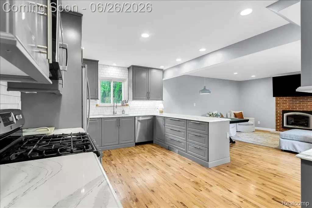 773 Calder Court Saline City MI 48176