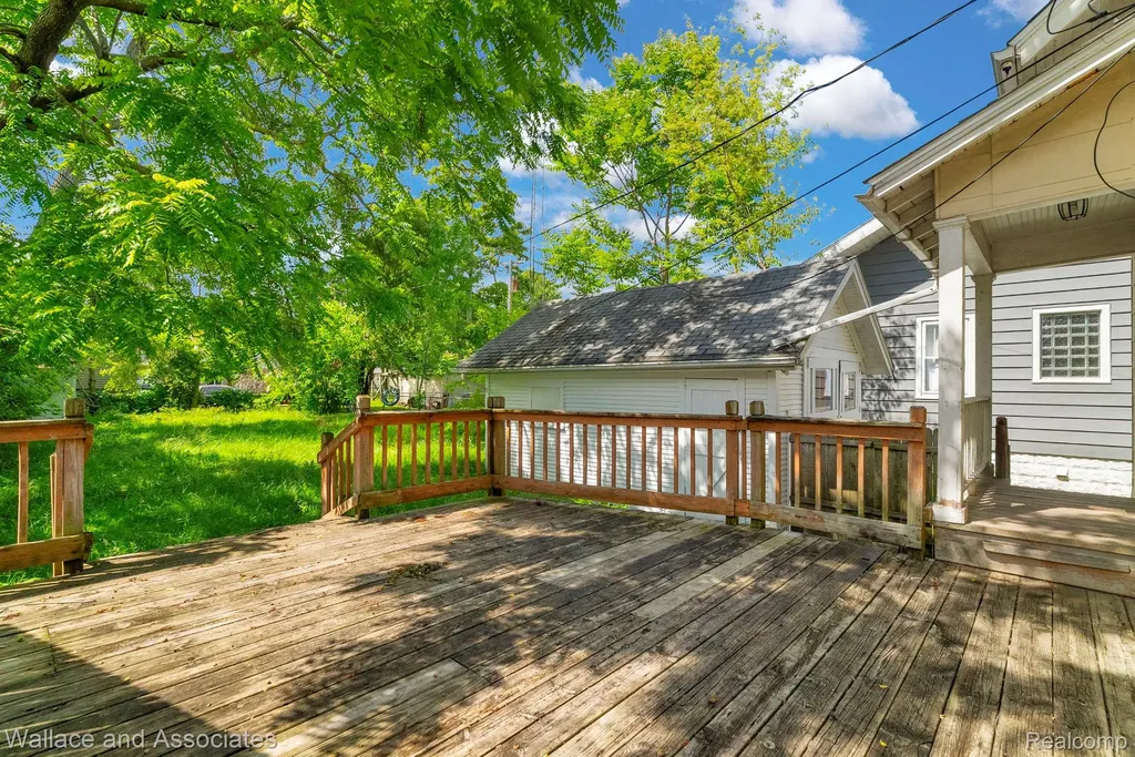 1222 Minnie Street Port Huron City MI 48060