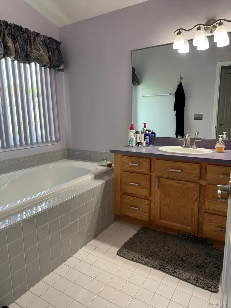 5708 Berwick Court Independence Charter Township MI 48346