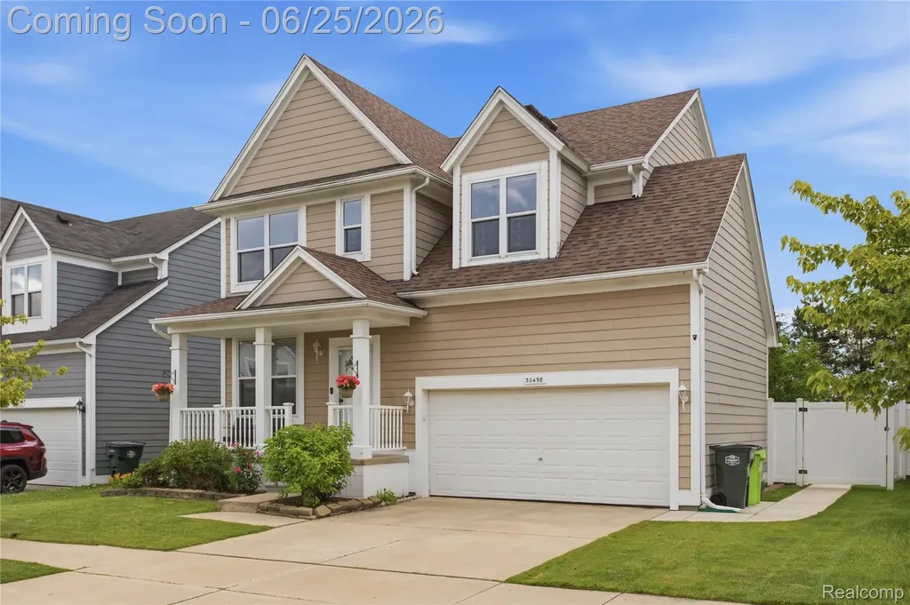 30498 Caroline Emily Chesterfield Township MI 48051