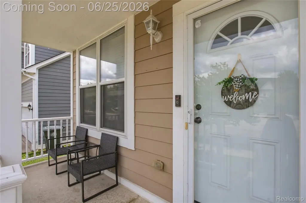 30498 Caroline Emily Chesterfield Township MI 48051