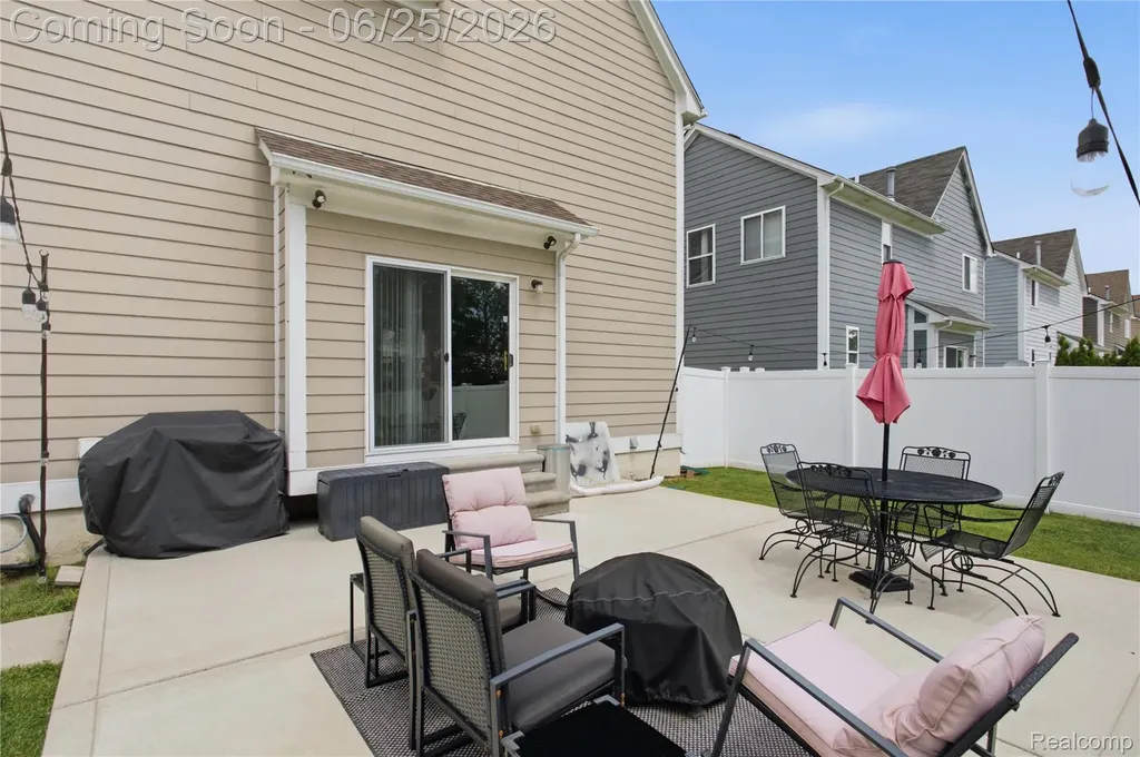 30498 Caroline Emily Chesterfield Township MI 48051