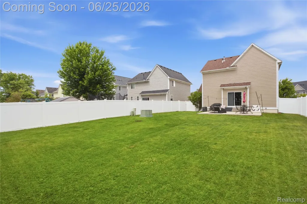 30498 Caroline Emily Chesterfield Township MI 48051