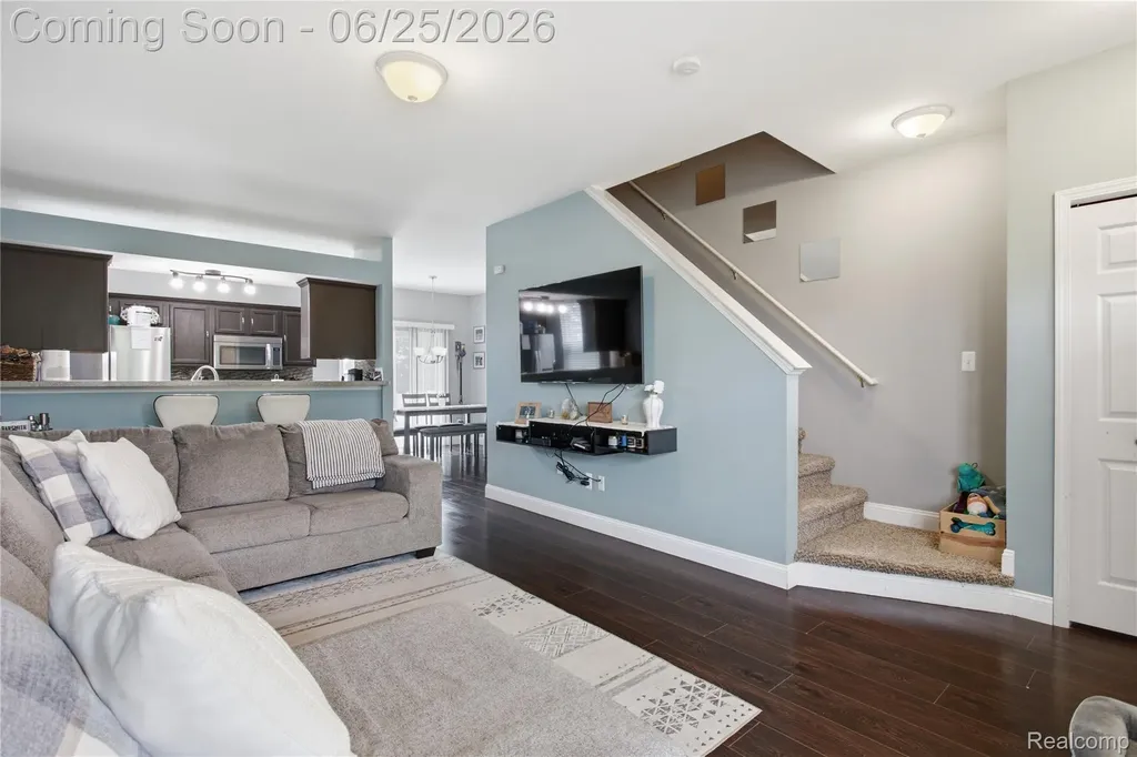 30498 Caroline Emily Chesterfield Township MI 48051