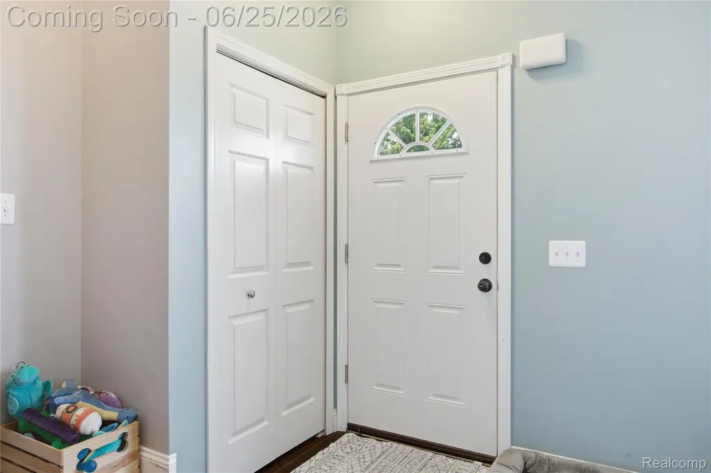 30498 Caroline Emily Chesterfield Township MI 48051